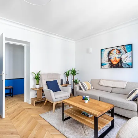 Cosy Retreat Near Attractions