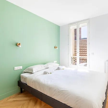 Cosy Retreat Near Attractions